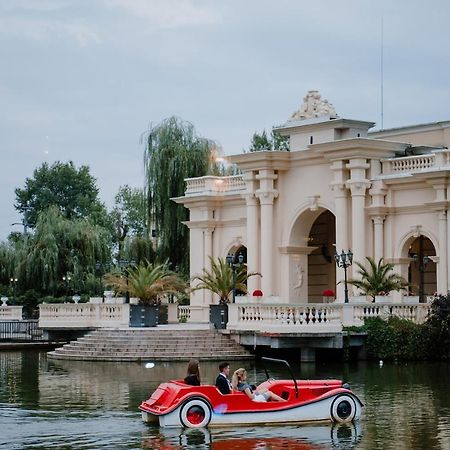 Hotel Venecia Palace Michałowice Екстериор снимка