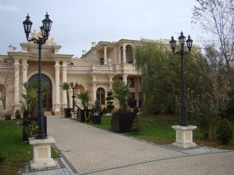 Hotel Venecia Palace Michałowice Екстериор снимка